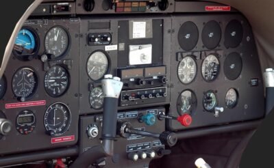 airplane-cockpit-1674074_960_720